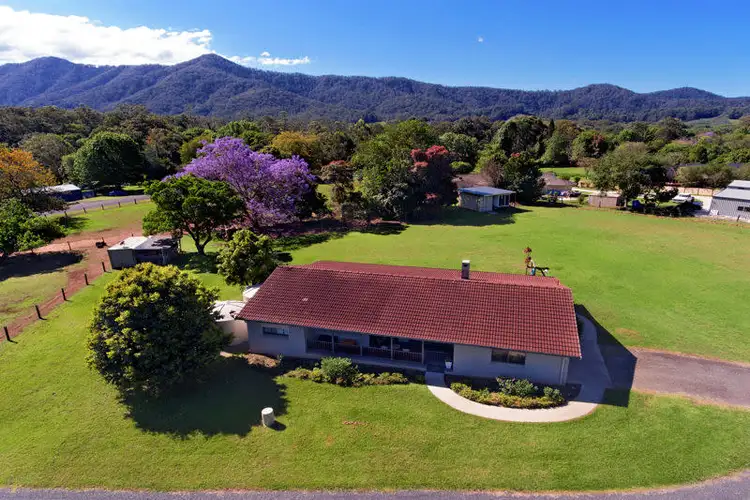 101 Faviell Dr, Bonville NSW 2450