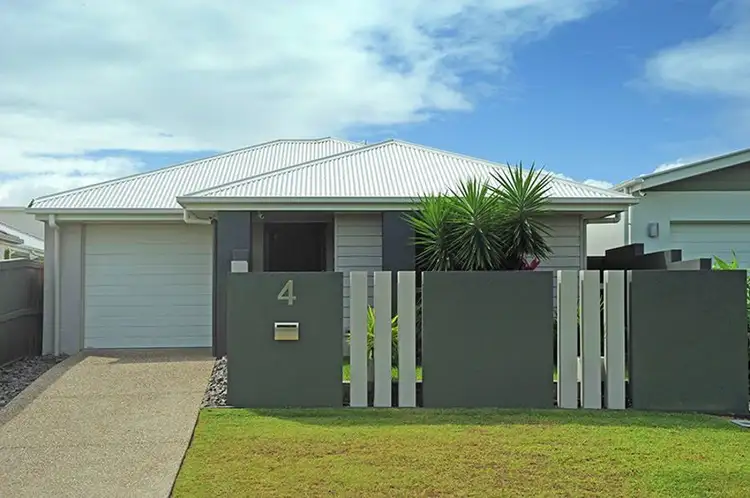 4 Aqua Circuit, Caloundra West QLD 4551
