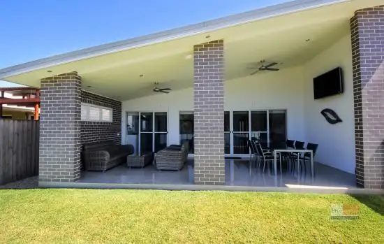 Seventh view of Homely house listing, 19 Green Bluff Road, Sapphire Beach NSW 2450