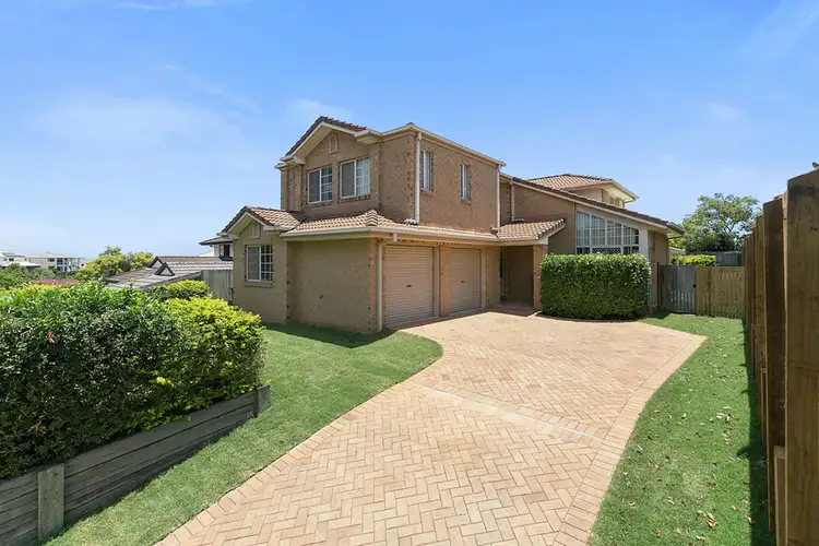 Main view of Homely house listing, 10 Clearmount Crescent, Carindale QLD 4152