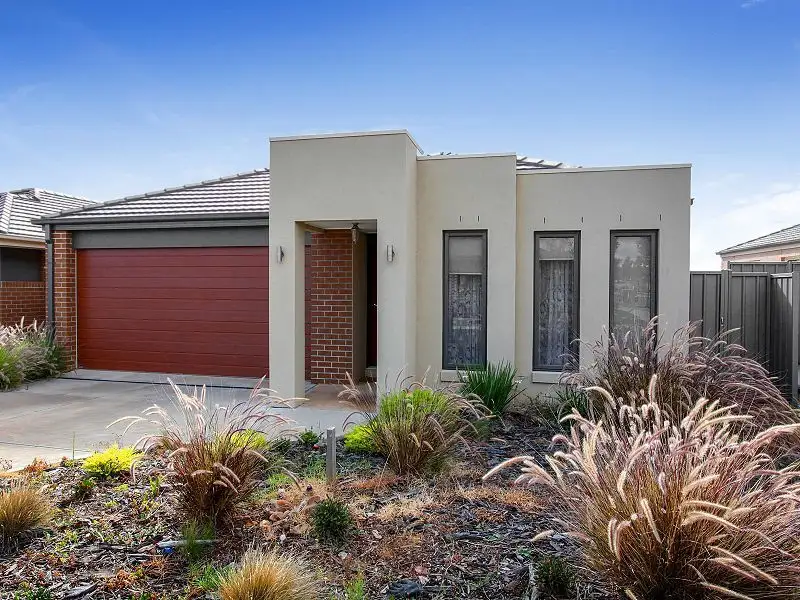 Main view of Homely house listing, 33 Stonehill Drive, Bacchus Marsh VIC 3340