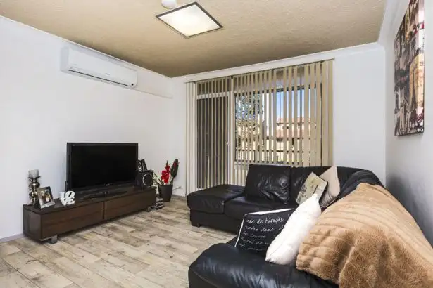Third view of Homely apartment listing, 8/172 Brunker Road, Adamstown NSW 2289