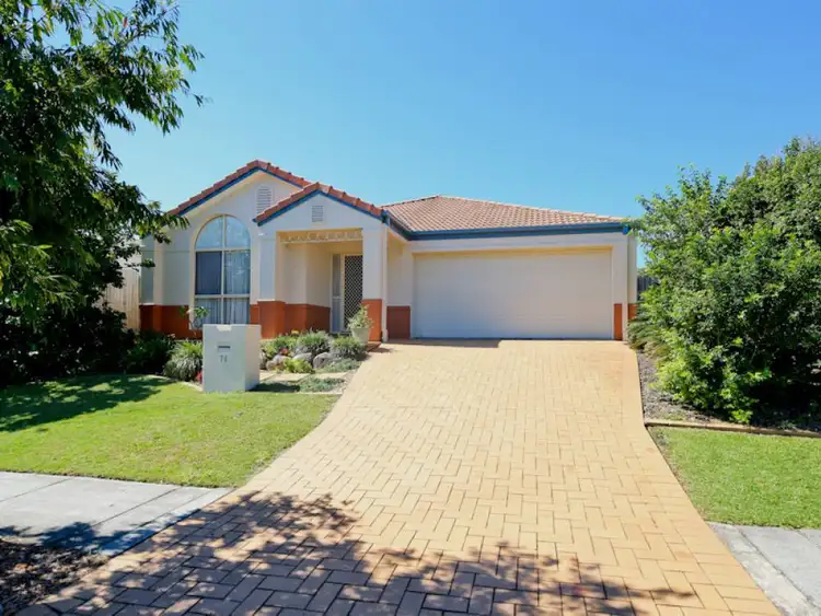 71 Coachwood Drive, Molendinar QLD 4214