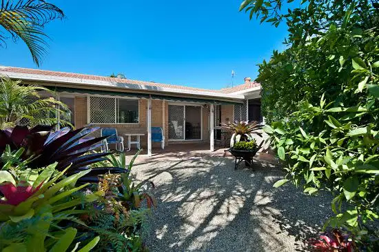 11 Brighton Cr, Robina QLD 4226
