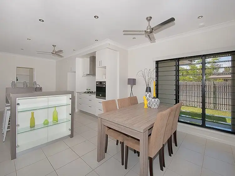 15 Mallorca Circuit, Burdell QLD 4818