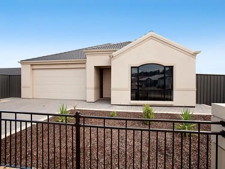 2 Rothbury St, Andrews Farm SA 5114
