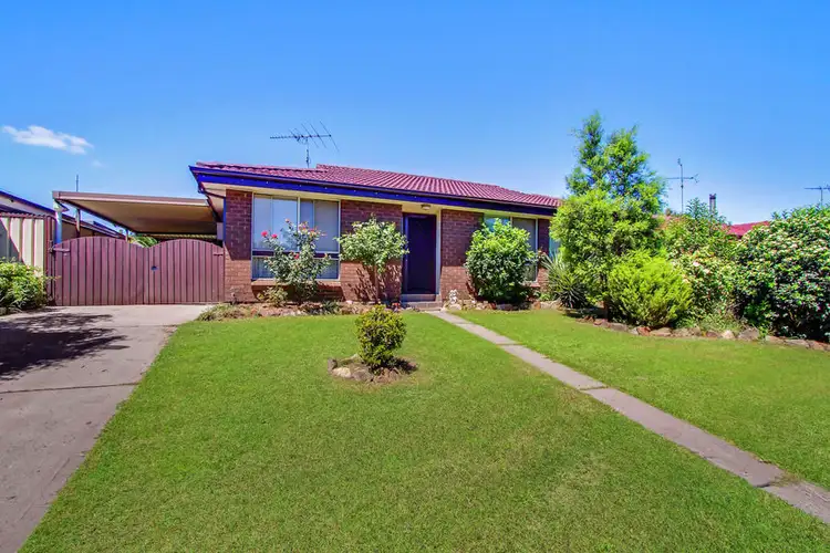 10 Meares Road, Mcgraths Hill NSW 2756