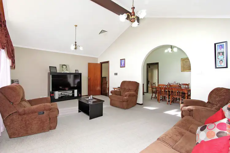 Fourth view of Homely house listing, 18 Tyne Place, Prospect NSW 2148