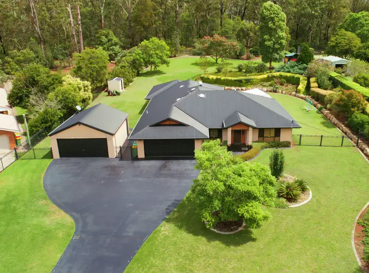 5 Nielsen Court, Middle Ridge QLD 4350