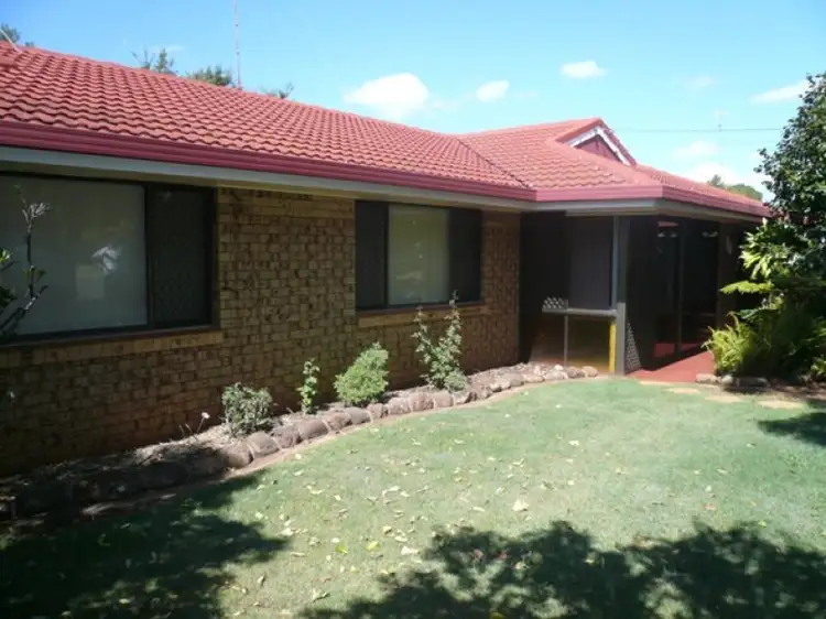 10 Chinchilla Court, Wilsonton QLD 4350