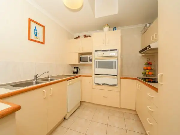 Sixth view of Homely townhouse listing, 22/105 Ridgeway Avenue, Southport QLD 4215