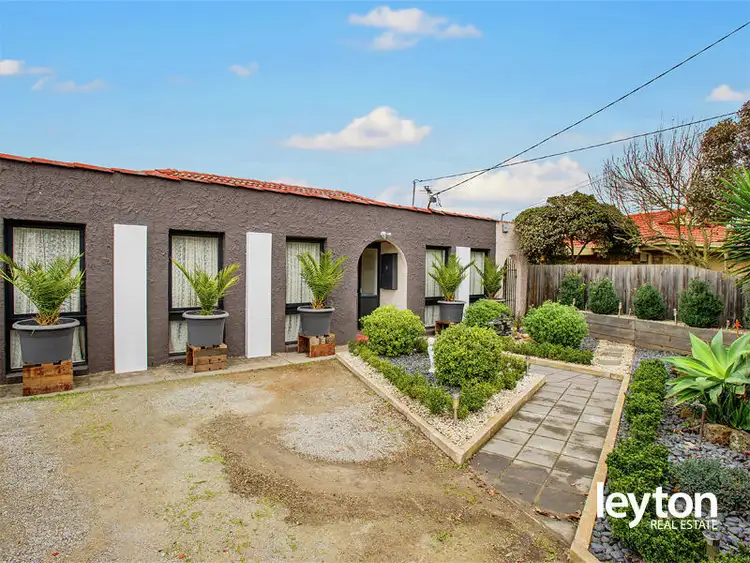 9 Carnaby Way, Springvale South VIC 3172