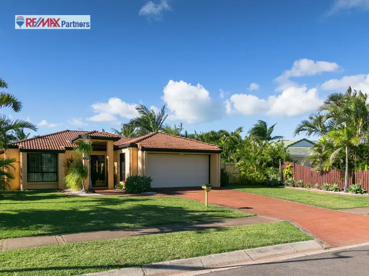 61 Bowerbird Ave, Eli Waters QLD 4655