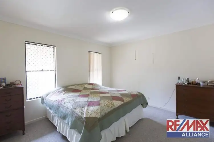 Fifth view of Homely house listing, 15A Shadwell Court, Caversham WA 6055