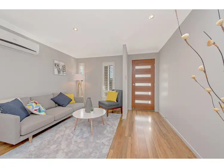 Fourth view of Homely villa listing, 2/20 Holt Street, Middle Ridge QLD 4350