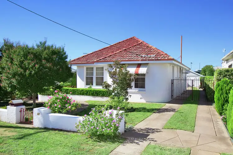56 Mathews Street, Tamworth NSW 2340