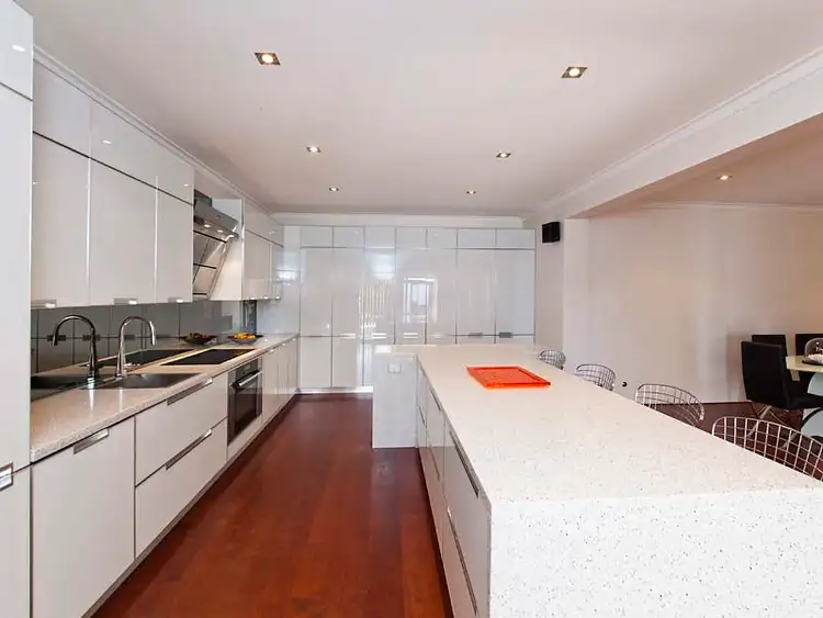 Sixth view of Homely house listing, 21 Moonlight Cove, Brentwood WA 6153