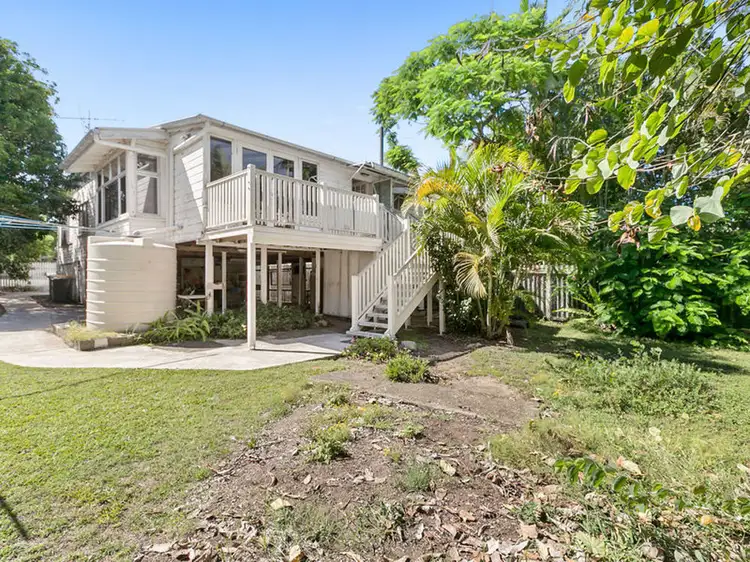 Fourth view of Homely house listing, 209 Gordon Pde, Manly QLD 4179