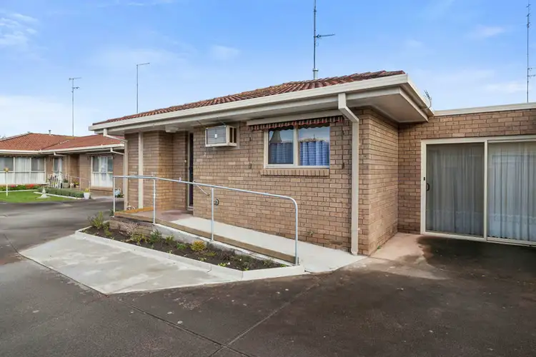Second view of Homely unit listing, 2/36 Pollack Street, Colac VIC 3250