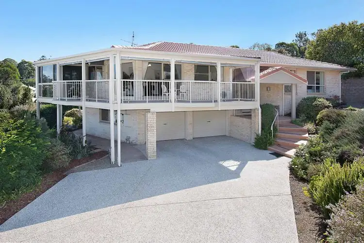 16 Wattle Street, Maleny QLD 4552