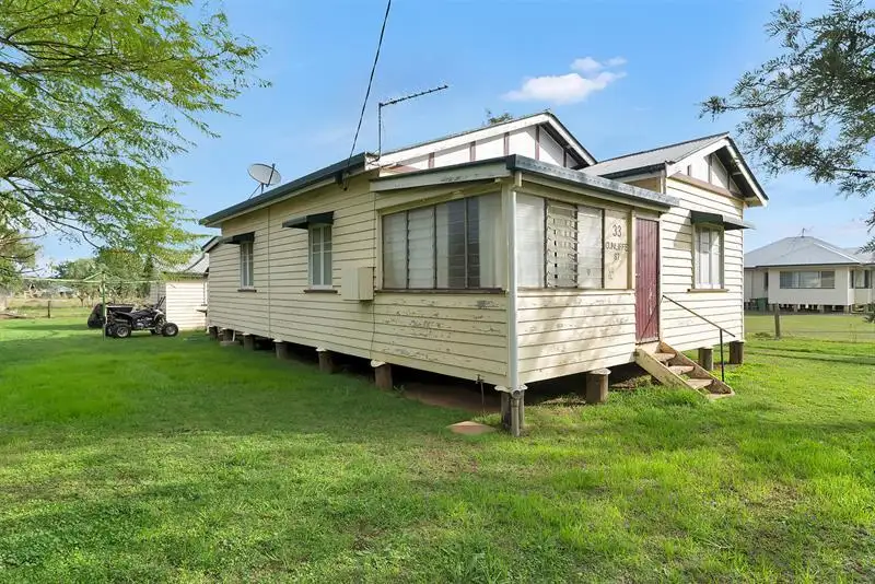 Main view of Homely house listing, 33 Cunliffe St, Oakey QLD 4401