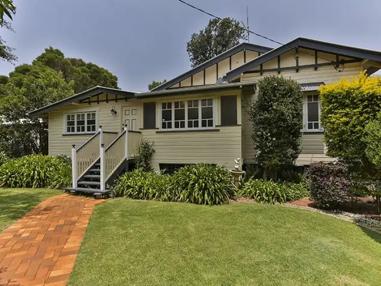 2 Warren Street, East Toowoomba QLD 4350