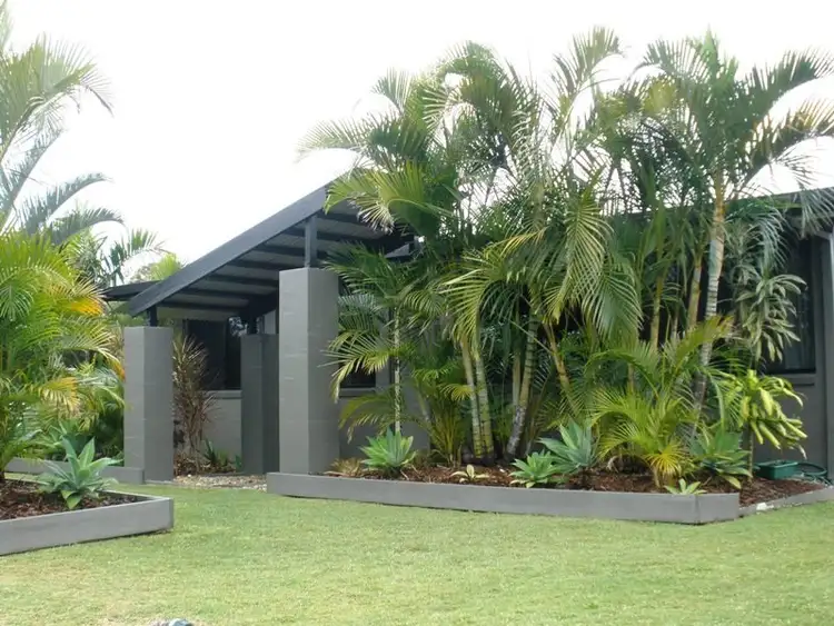 27 Yeo St, Victoria Point QLD 4165