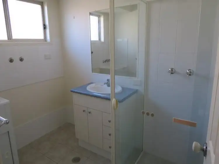 Fourth view of Homely house listing, 8 Crispin Close, Macksville NSW 2447
