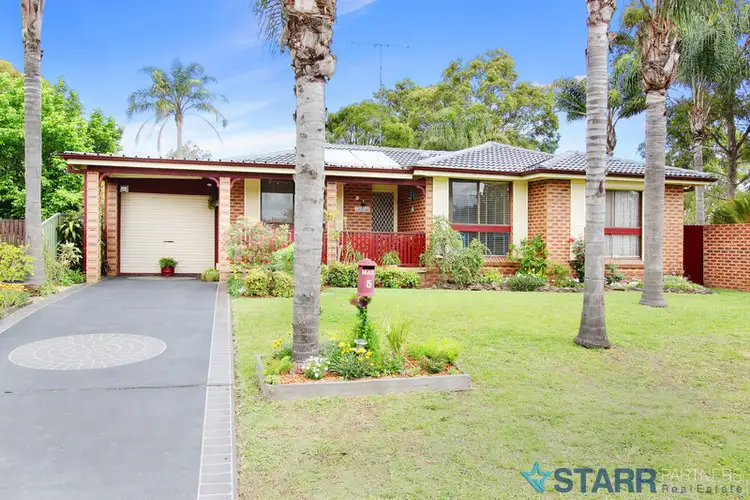 5 Daintree Glen, St Clair NSW 2759