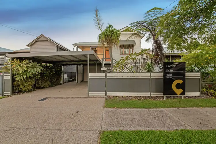 28 Kate Street, Shorncliffe QLD 4017