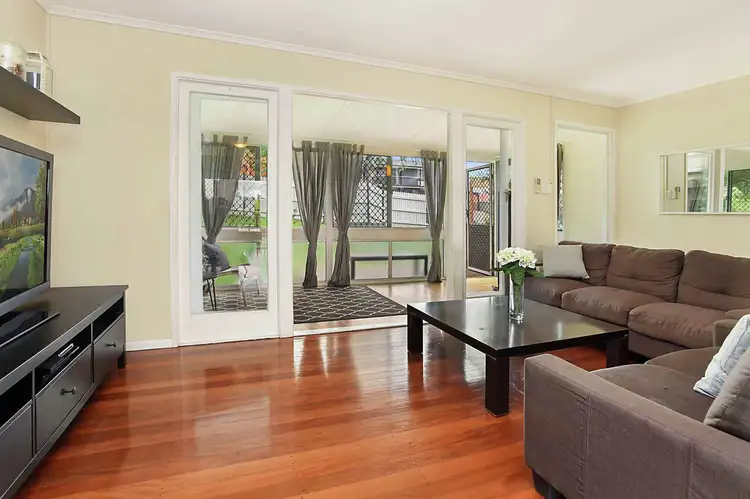 Fifth view of Homely house listing, 79 Mingera Street, Mansfield QLD 4122