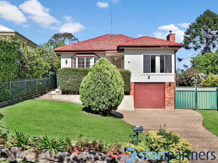 15 Innes St, Campbelltown NSW 2560