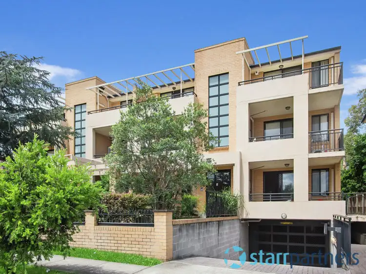 Main view of Homely unit listing, 11/72-74 Mountford Avenue, Guildford NSW 2161