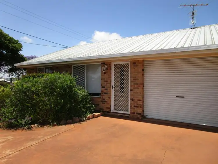 1/377 West St, Harristown QLD 4350