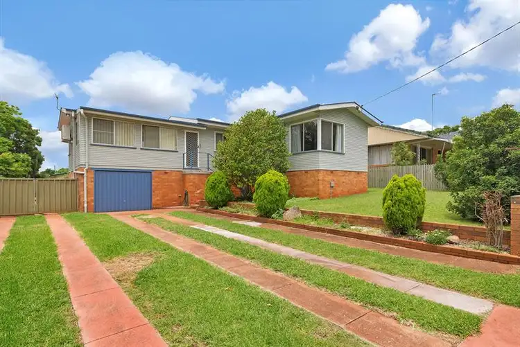 192 Alderley St, Centenary Heights QLD 4350