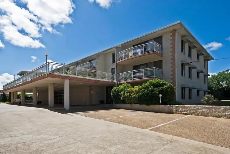 1/208 Hume St, South Toowoomba QLD 4350