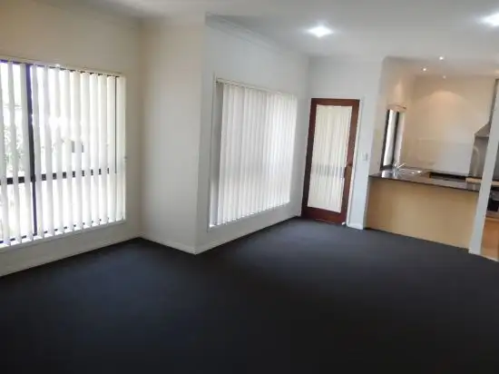 Fourth view of Homely townhouse listing, 4/148 Johnston Street, Southport QLD 4215