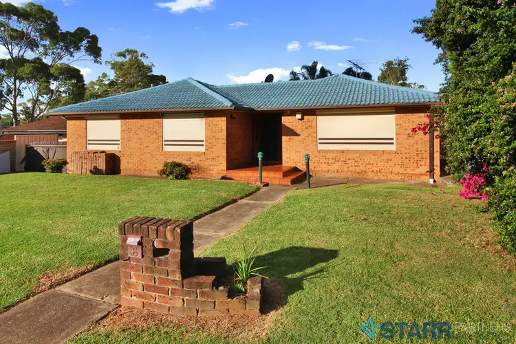 6 McCartney Crescent, St Clair NSW 2759