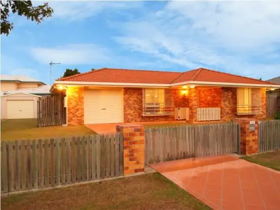 15 Marineview Ave, Scarness QLD 4655