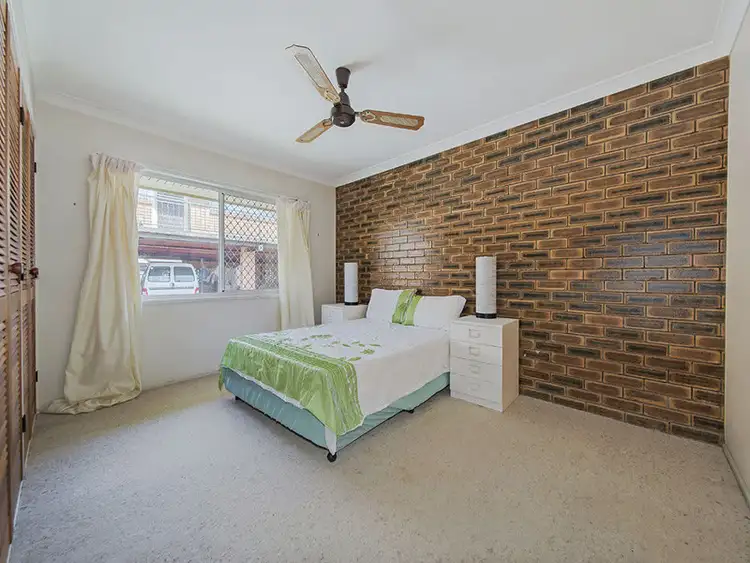 Sixth view of Homely unit listing, 2 / 59 Emsworth Street, Wynnum QLD 4178