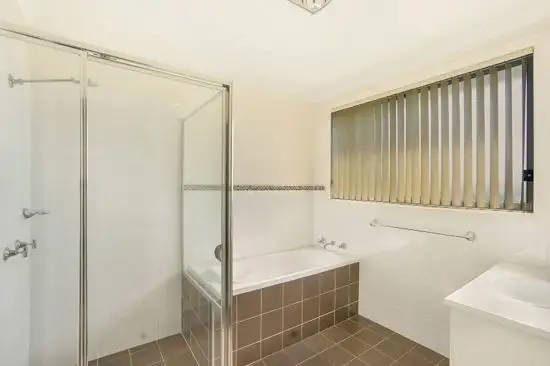 Sixth view of Homely townhouse listing, 4/30 Walmsley Road, Ourimbah NSW 2258