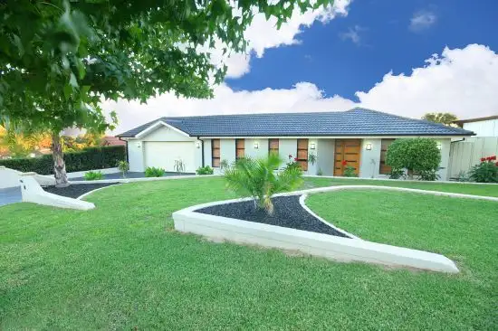 53 Pinecreek Circuit, St Clair NSW 2759