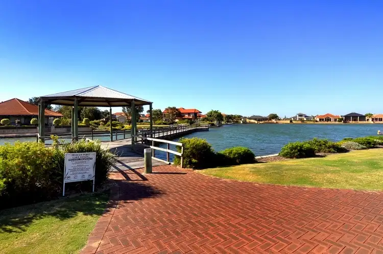 1 Pickworth Retreat, Pelican Point WA 6230
