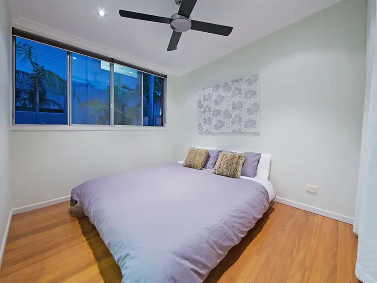 Seventh view of Homely unit listing, 2/11 Arnold Street, Manly QLD 4179