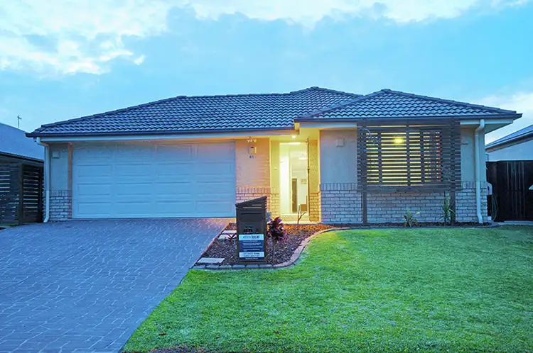 45 Alicia Circuit, Little Mountain QLD 4551