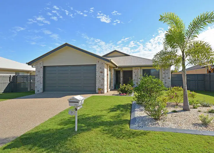 9 Duke Court, Urraween QLD 4655