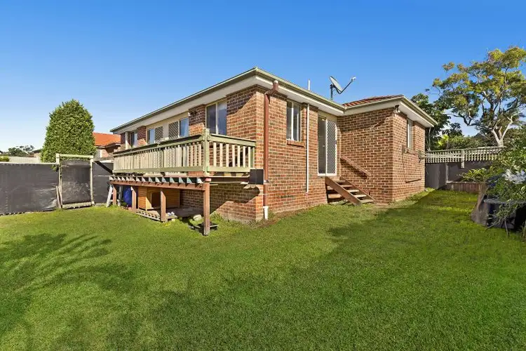 29b Christopher Crescent, Lake Haven NSW 2263