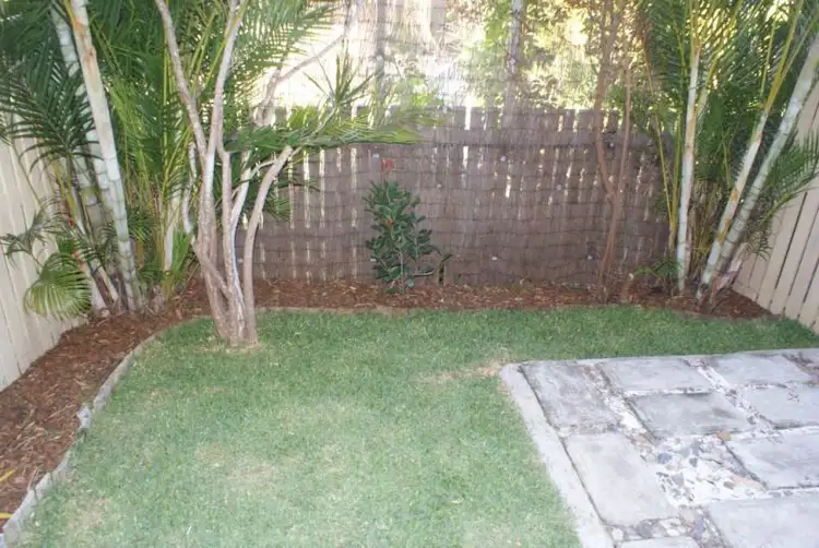 Fourth view of Homely unit listing, 2/6 Hampton Drive, Tannum Sands QLD 4680
