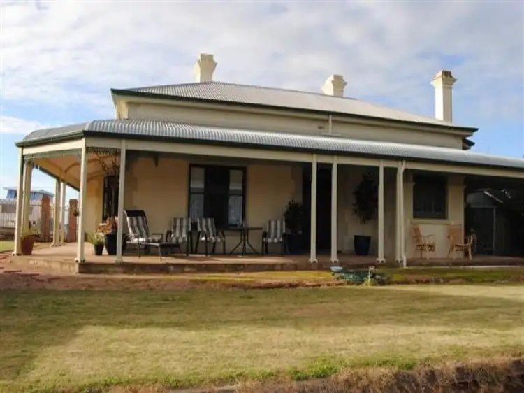 114 Narangga Tce, Moonta Bay SA 5558