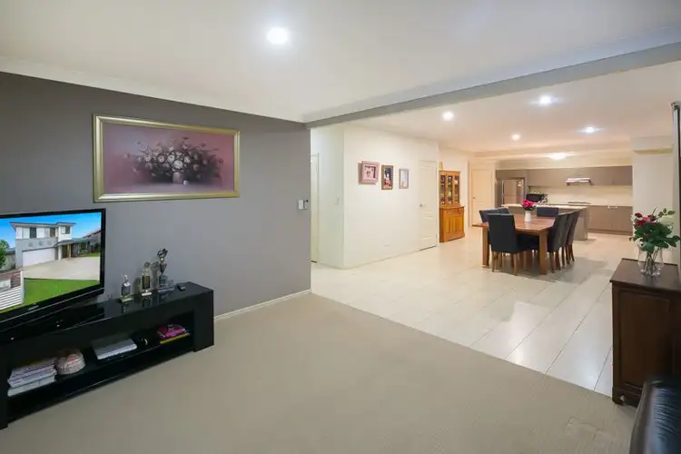 Sixth view of Homely house listing, 2 JOHN STREET, Manly West QLD 4179